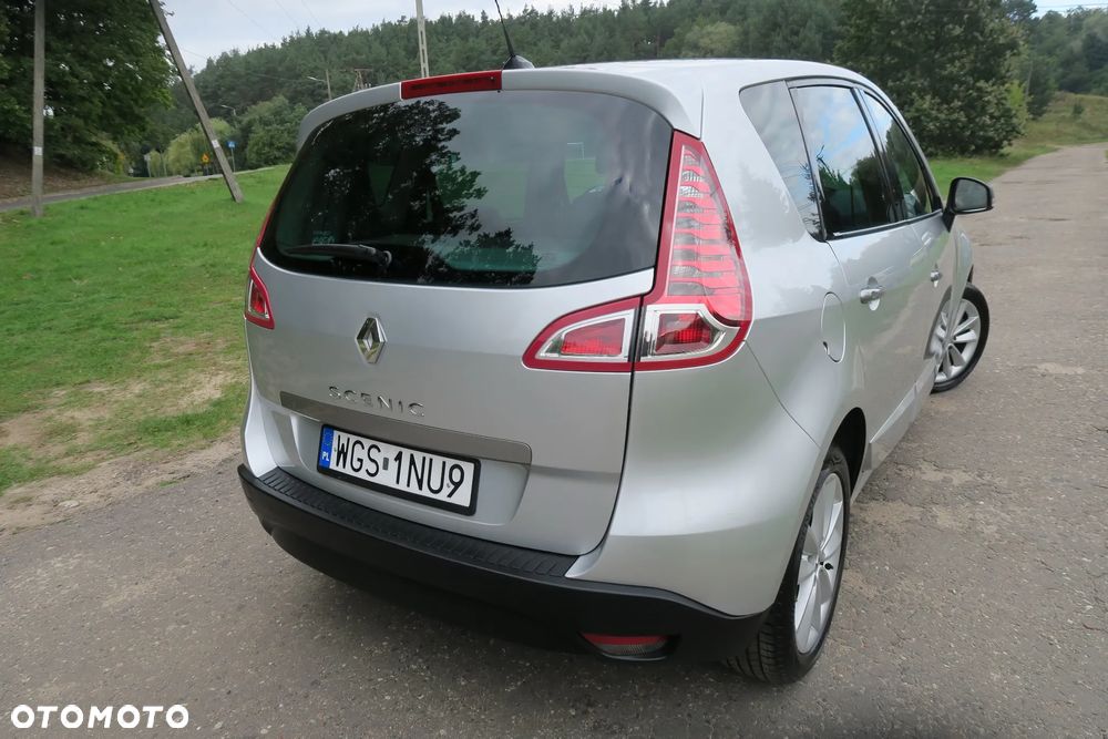 Renault Scenic 1.6 16V 110 TomTom Edition - 4
