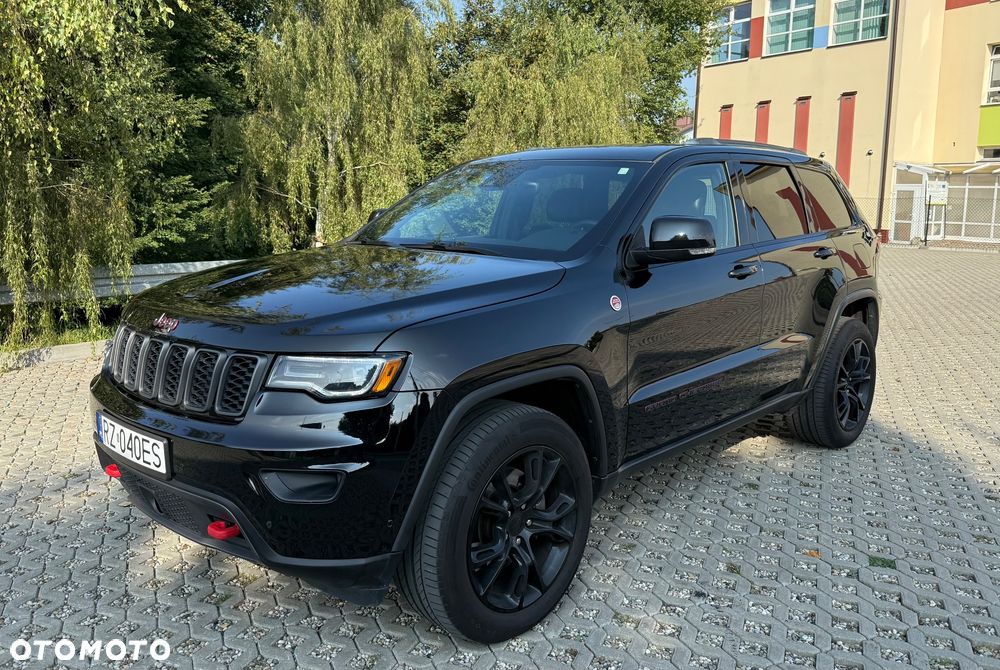 Jeep Grand Cherokee - 3