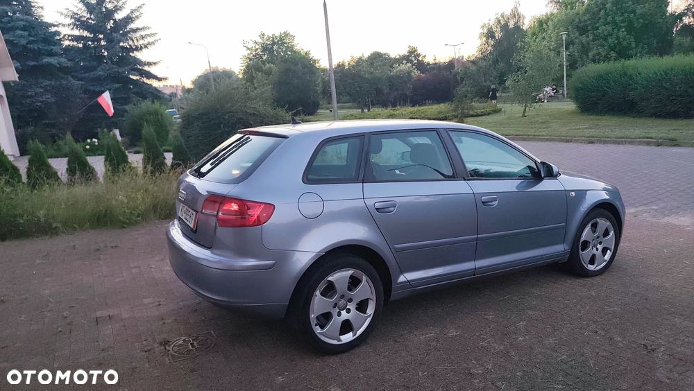 Audi A3 Sportback 2.0 TDI DPF (DSG) S tronic S line Sportpaket plus - 26