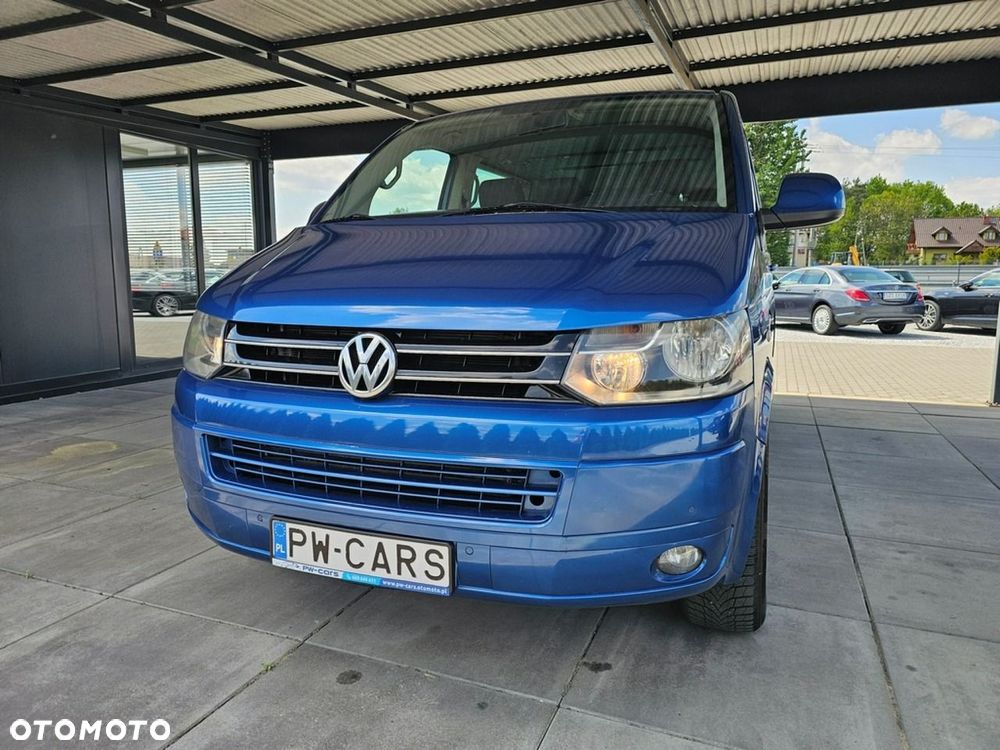 Volkswagen Caravelle - 7