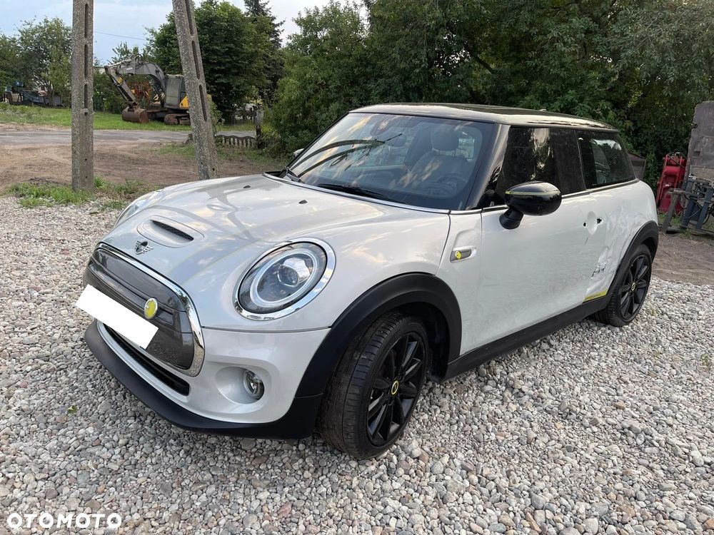 MINI Cooper SE Electric Trim - 3