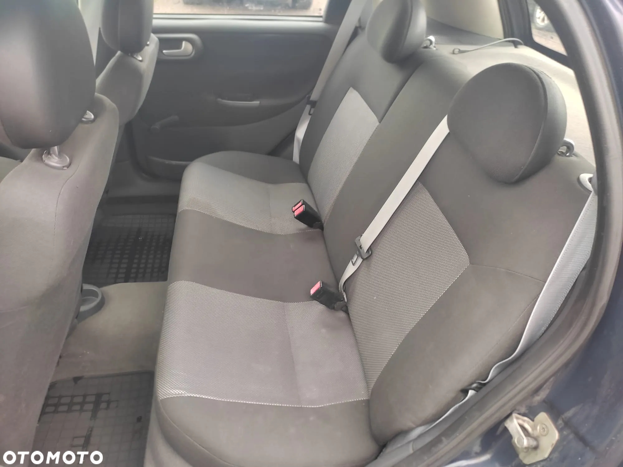 Opel Corsa - 10