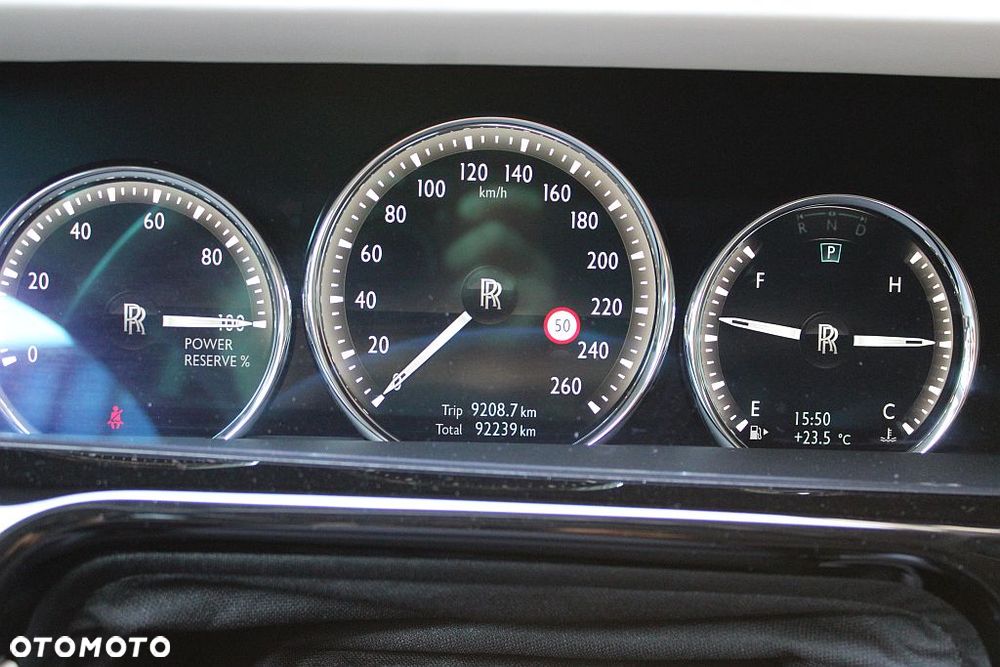 Rolls-Royce Phantom Standard - 21