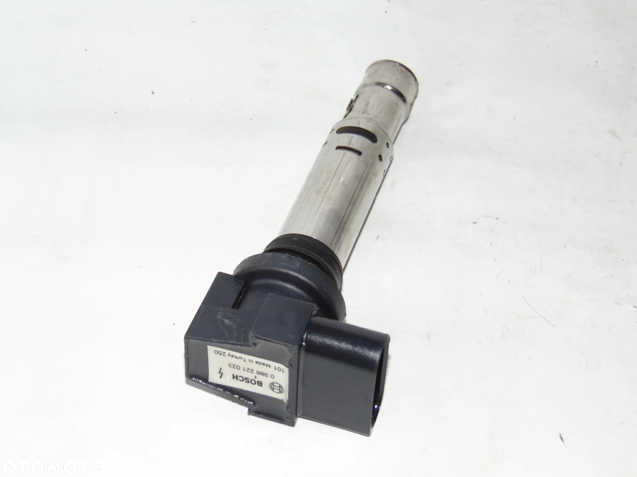 KOMPLET cewki zapłonowe cewka zapłonowa 0986221023 VW Volkswagen Golf 4 IV Polo Fabia I Seat Ibiza Leon benzyna 1.4 - 6