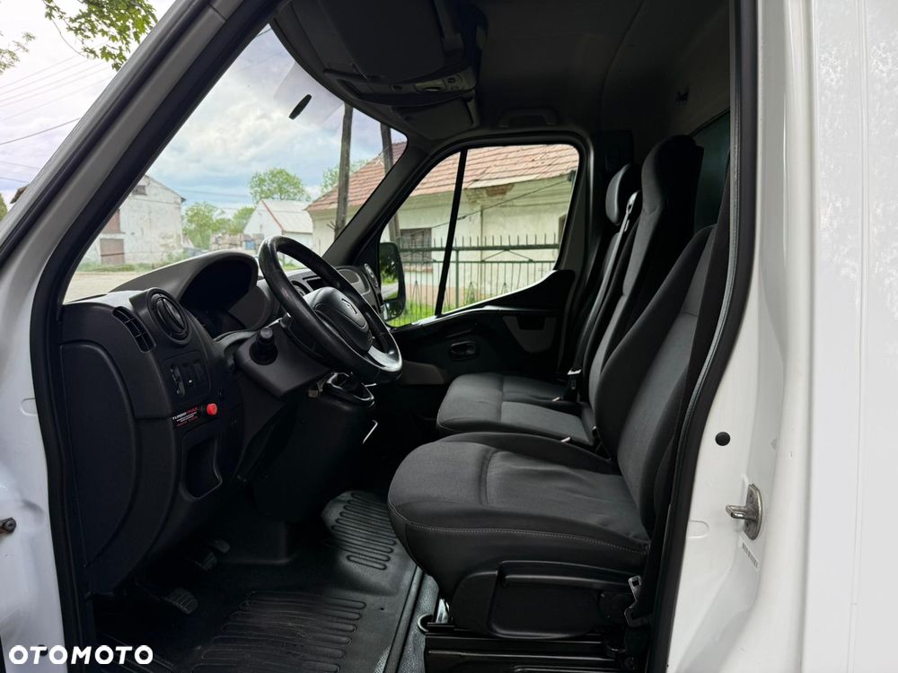 Renault Master - 18