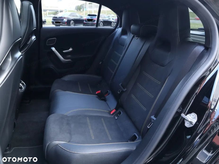 Mercedes-Benz Klasa A 45 S AMG 4-Matic 8G-DCT - 12