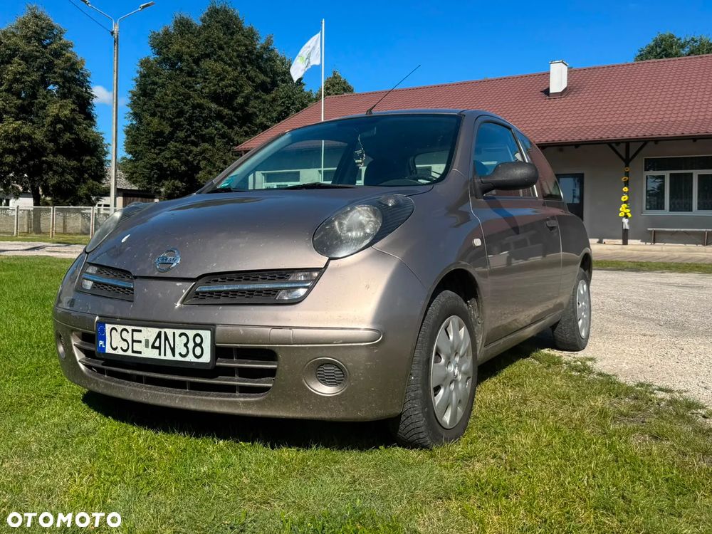 Nissan Micra - 1