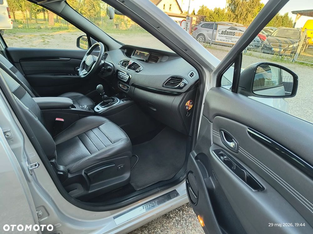 Renault Scenic dCi 130 FAP Bose Edition - 11
