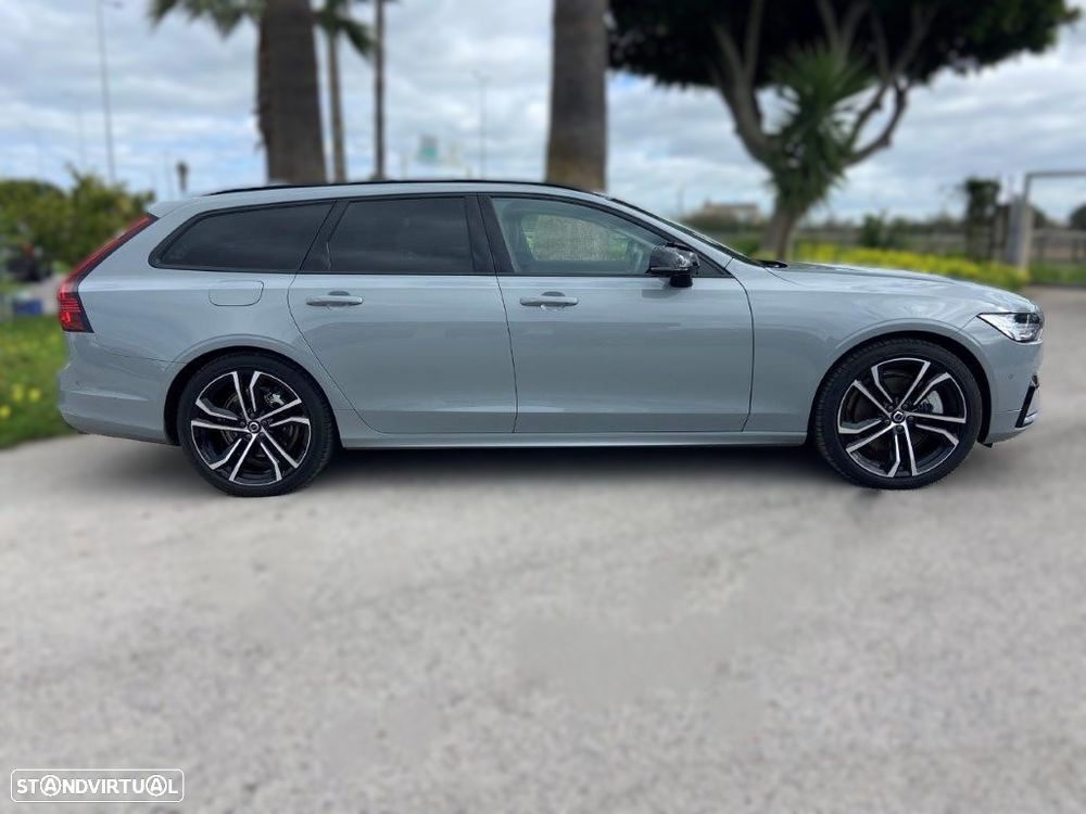 Volvo V90 2.0 T6 PHEV Plus Dark AWD - 3