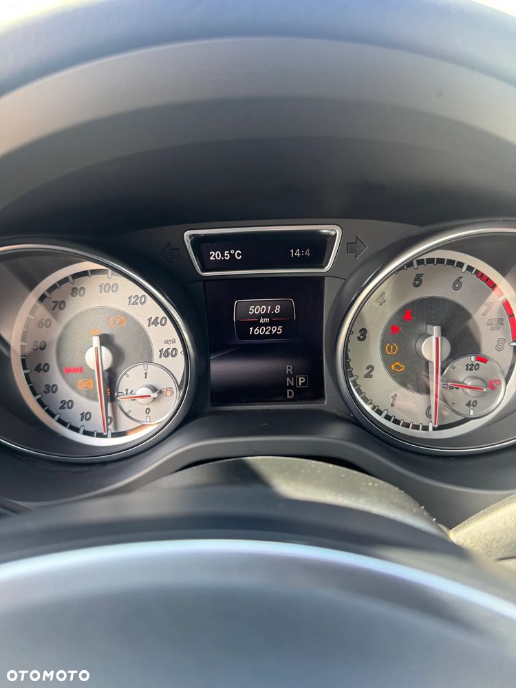 Mercedes-Benz CLA 250 4-Matic - 21
