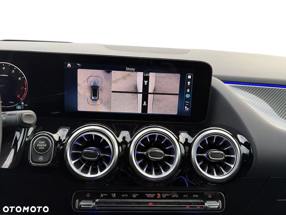 Mercedes-Benz GLA 220 mHEV 4-Matic AMG Line 8G-DCT - 32