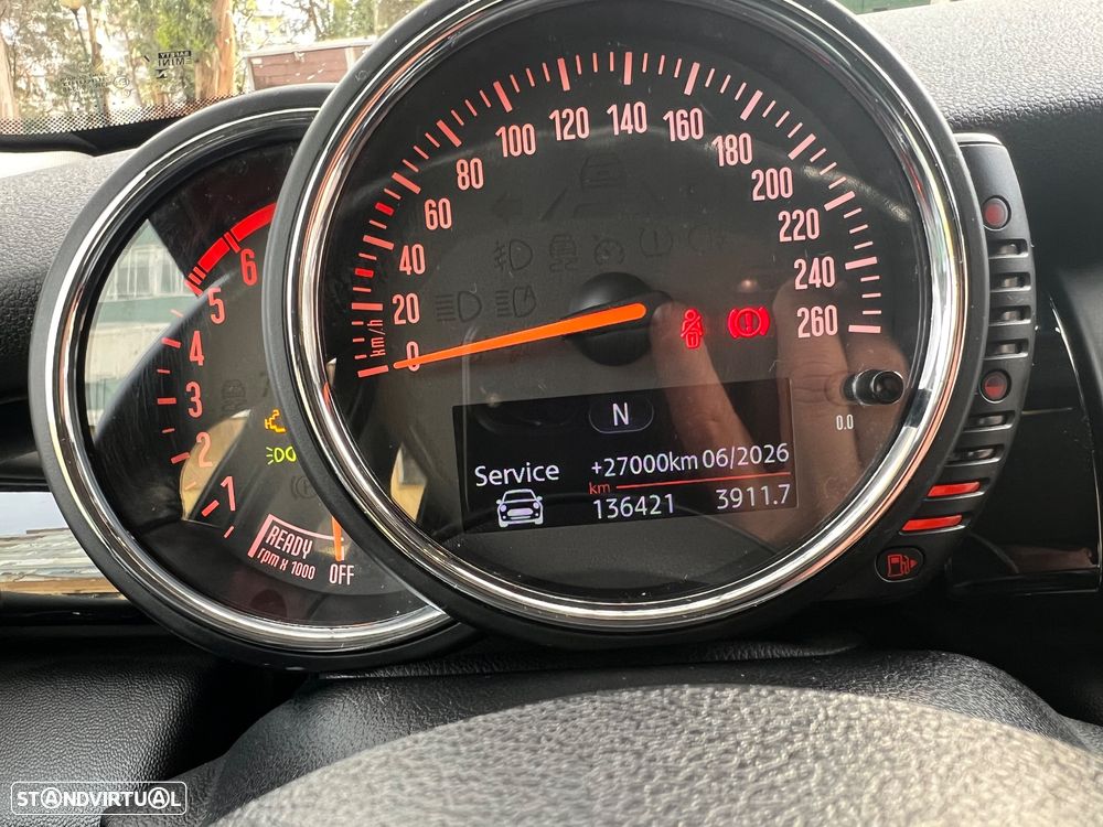 MINI 5 Portas Cooper D Seven - 11