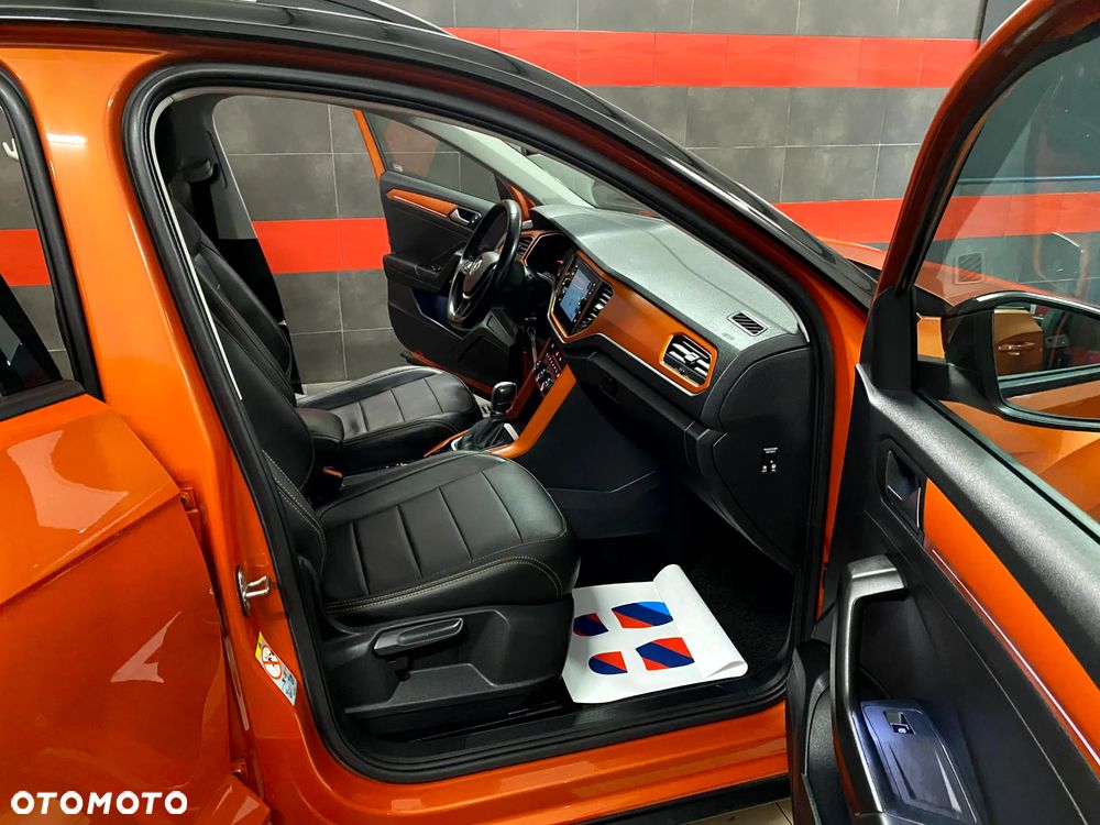 Volkswagen T-Roc 2.0 TDI SCR DSG GOAL - 24
