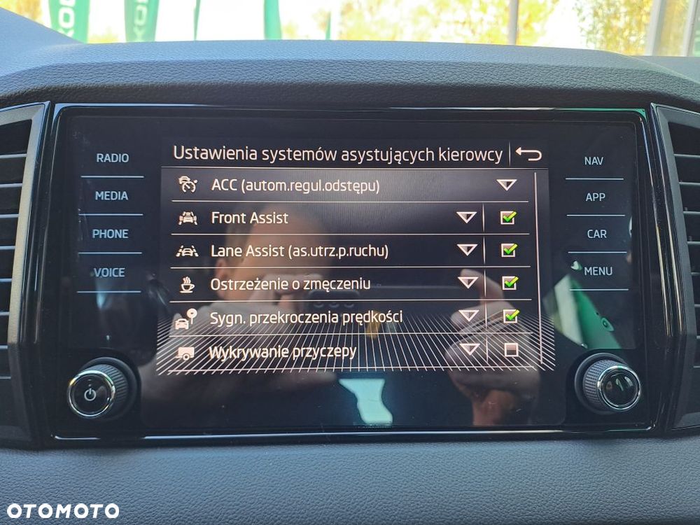 Skoda Karoq 2.0 TSI 4x4 Sportline DSG - 18
