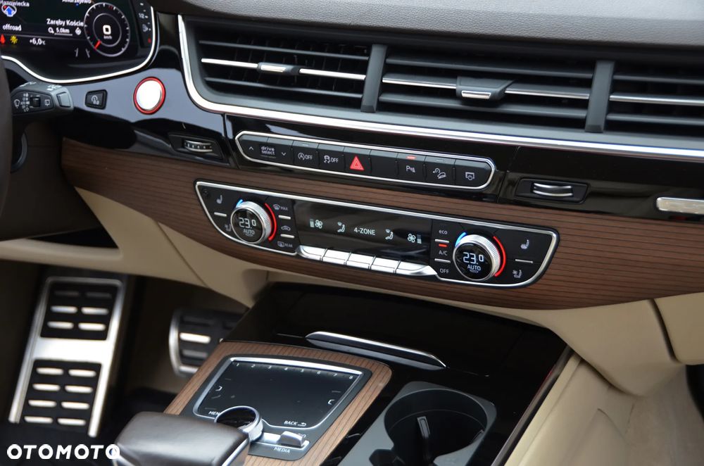 Audi SQ7 4.0 TDI Quattro Tiptronic - 36