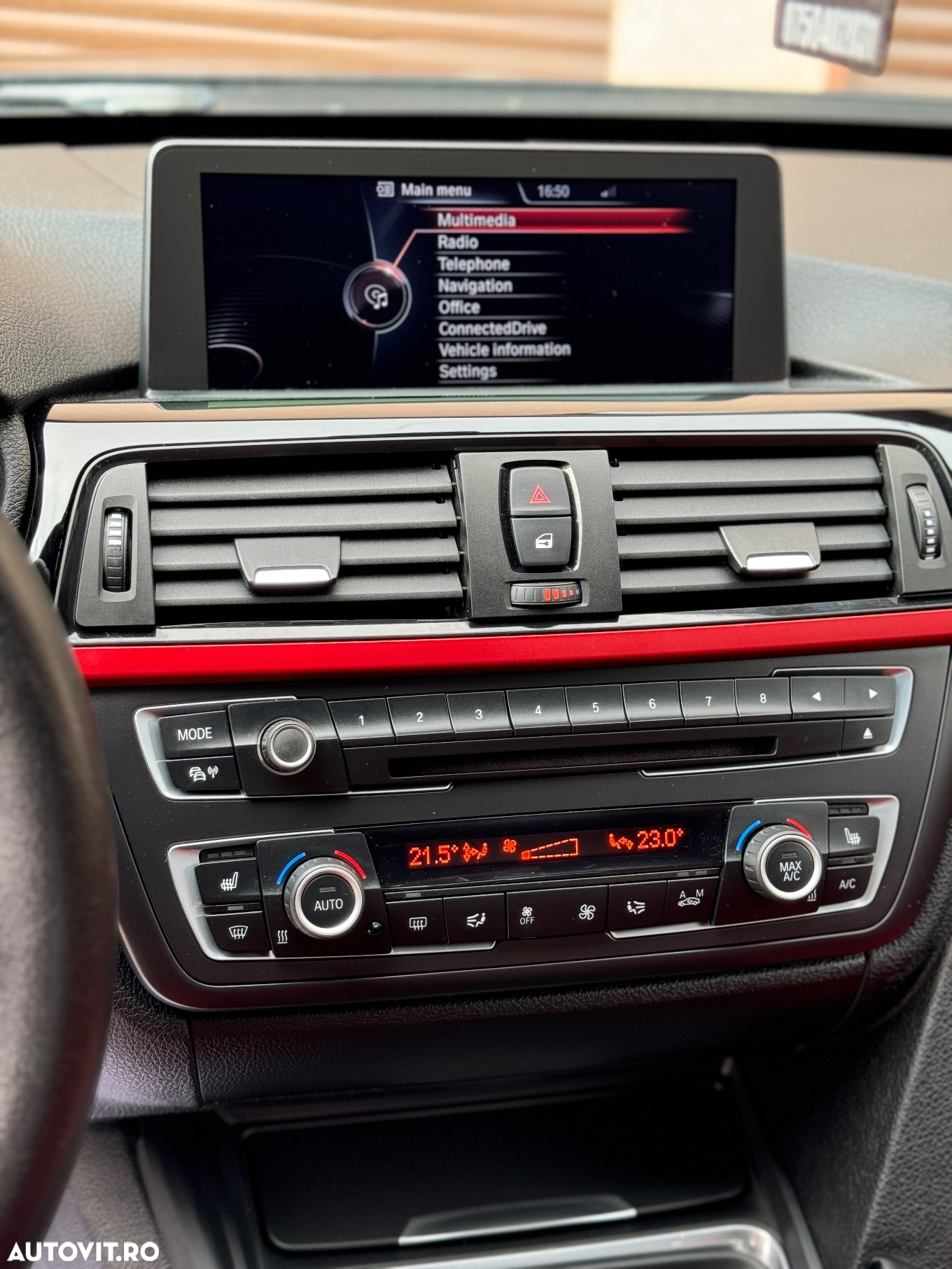 BMW Seria 3 318d Sport Line Shadow - 14