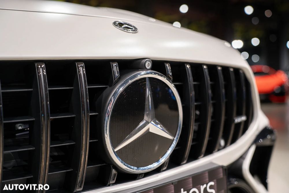 Mercedes-Benz AMG GT 4-door Coupe 63 S 4Matic+ Speedshift MCT 9G - 11
