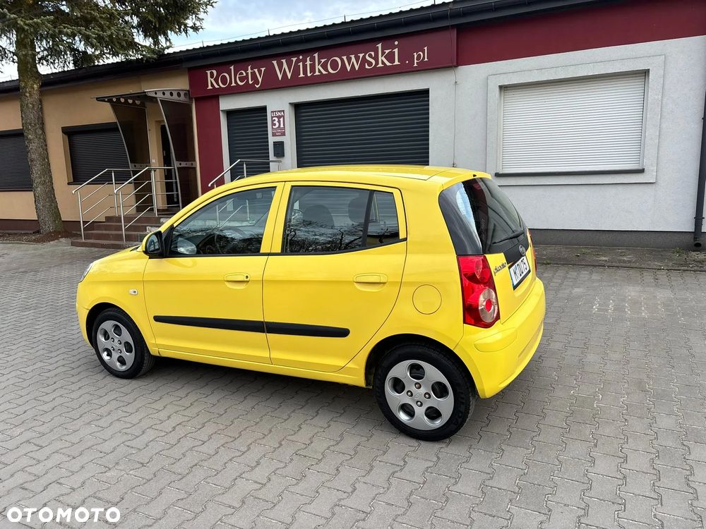 Kia Picanto - 22