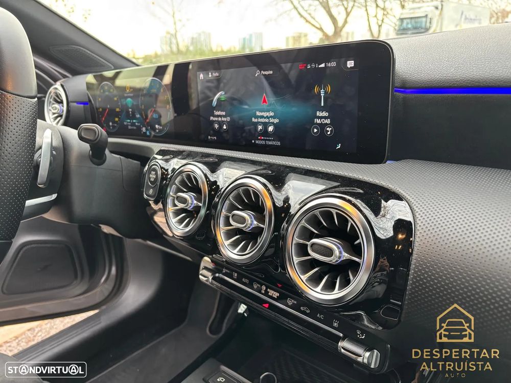 Mercedes-Benz A 250 e 8G-DCT AMG Line - 26