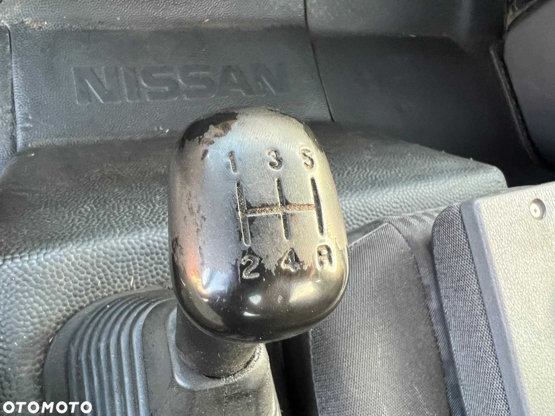 Nissan Atleon 80.140 - 34