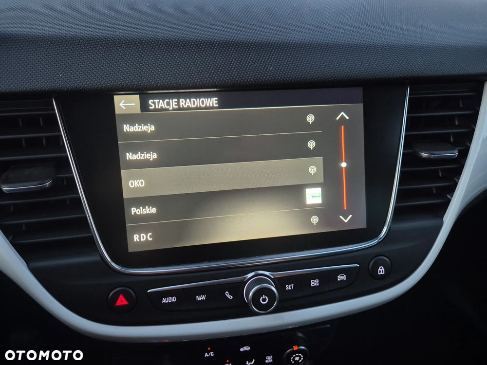 Opel Crossland X 1.2 T 120 Lat S&S - 35