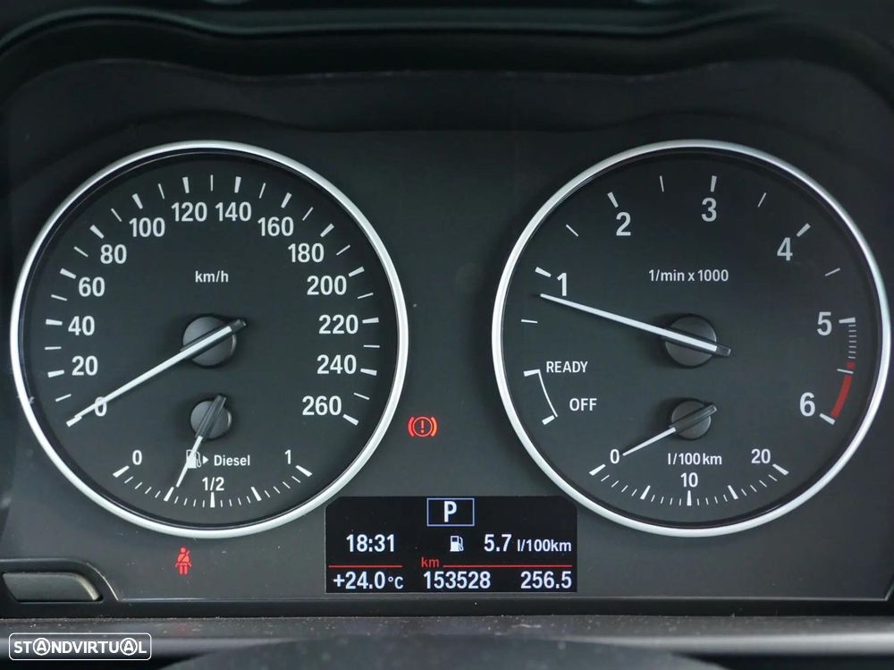 BMW 220 d Coupe Advantage Auto - 19