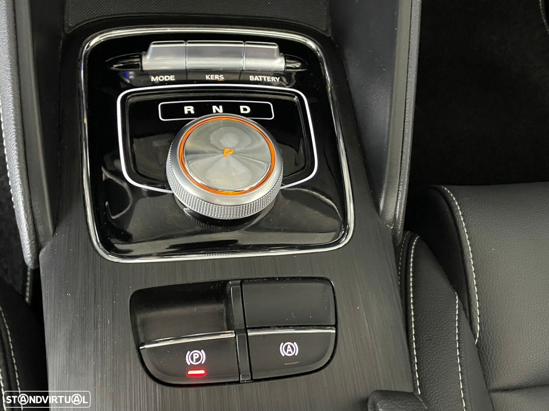 MG ZS EV 44.5 kWh Luxury - 29