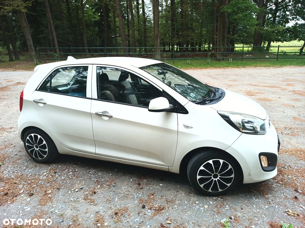 Kia Picanto 1.0 L - 11