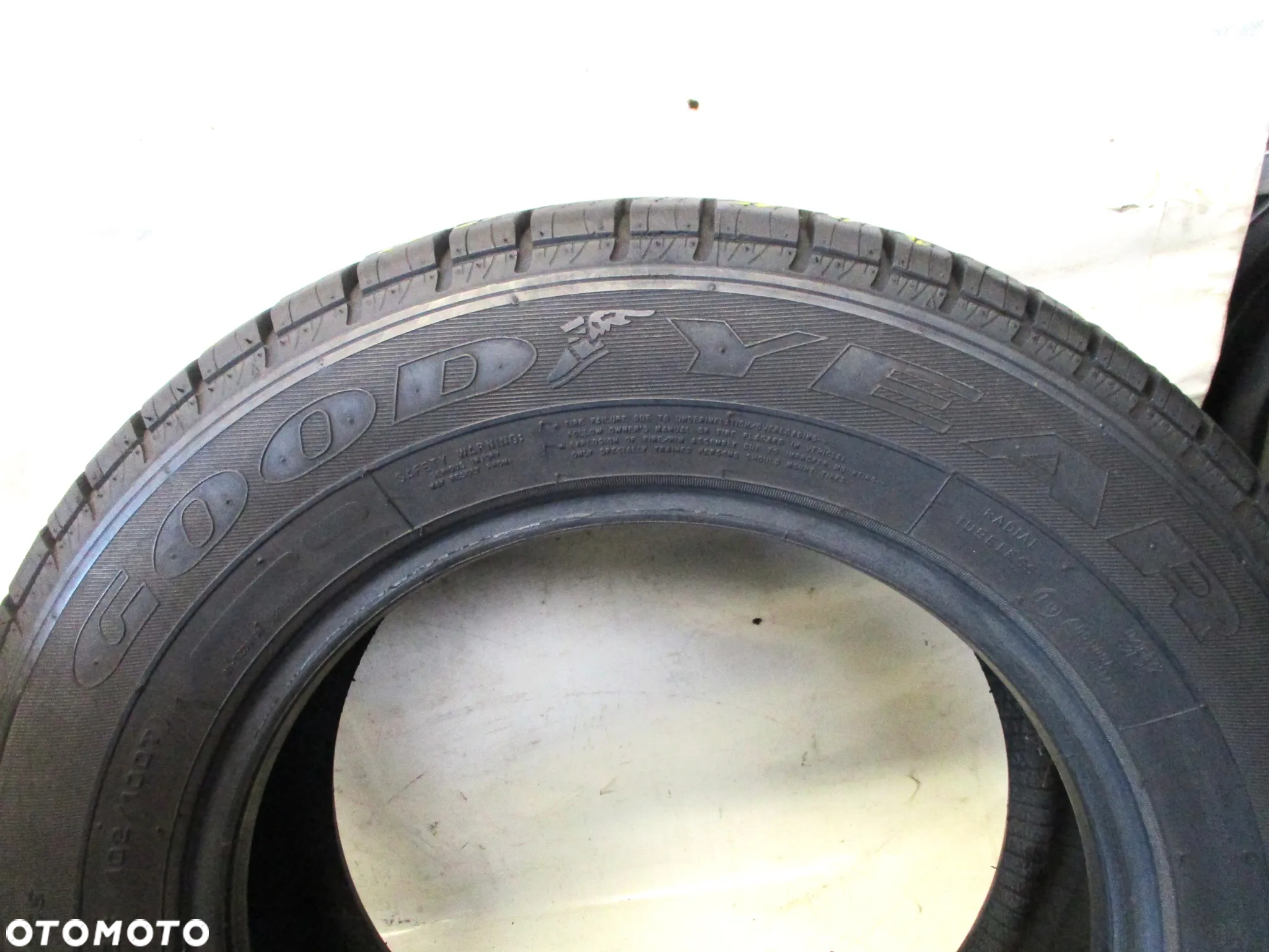 OPONY 205 65 15C 102/100T GOODYEAR - CAŁOROCZNE - 4