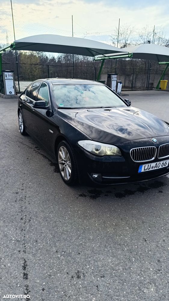 BMW Seria 5 530d - 12