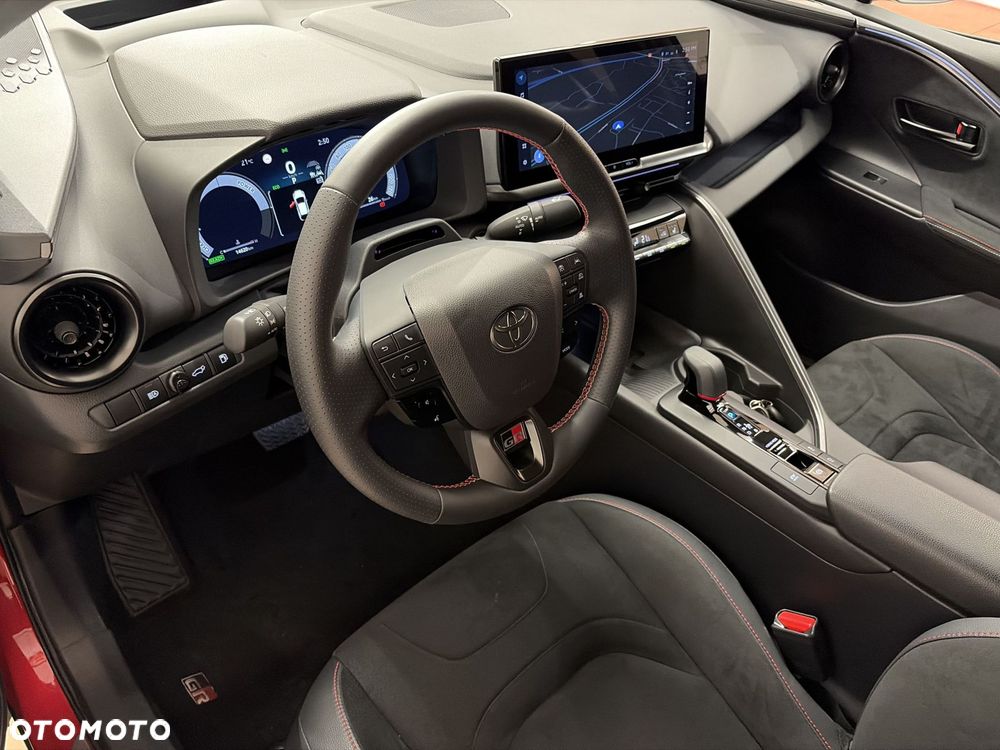 Toyota C-HR - 11