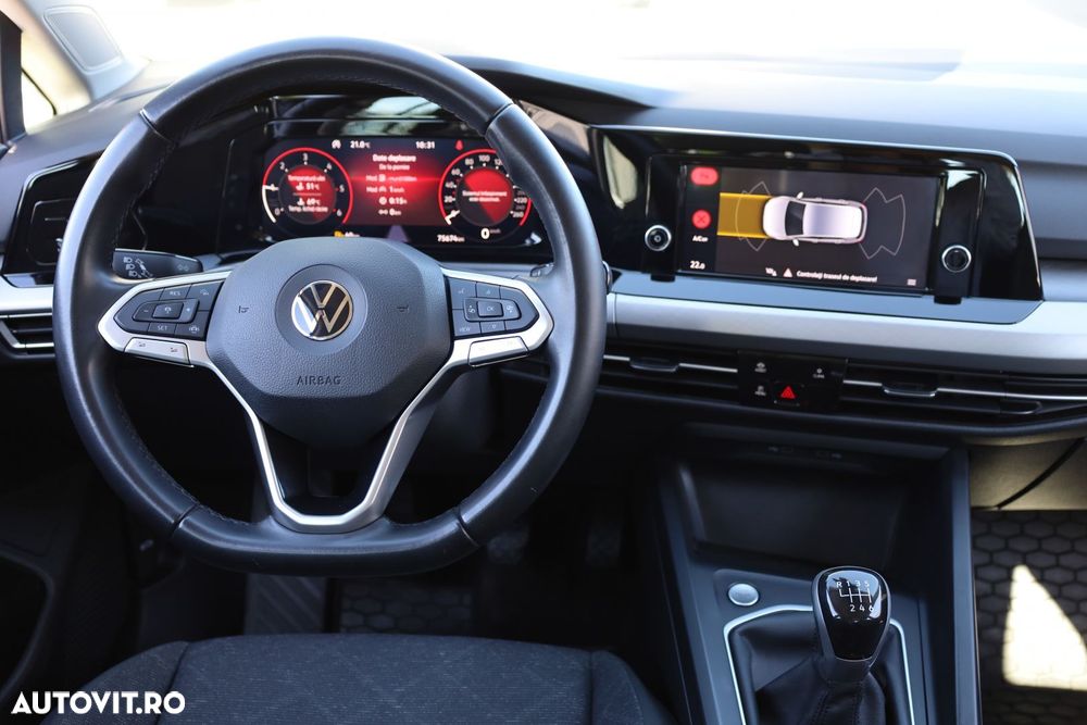 Volkswagen Golf 2.0 TDI Life - 16