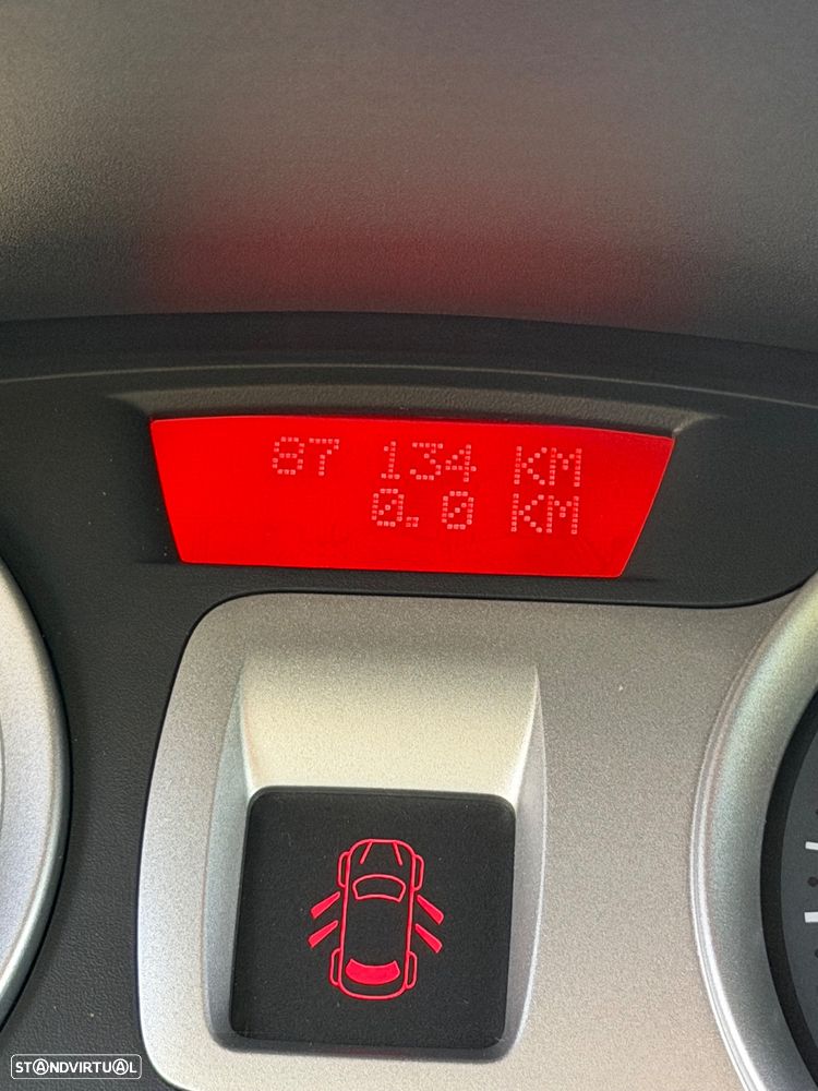 Renault Clio 1.2 16V Dynamique Luxe - 12