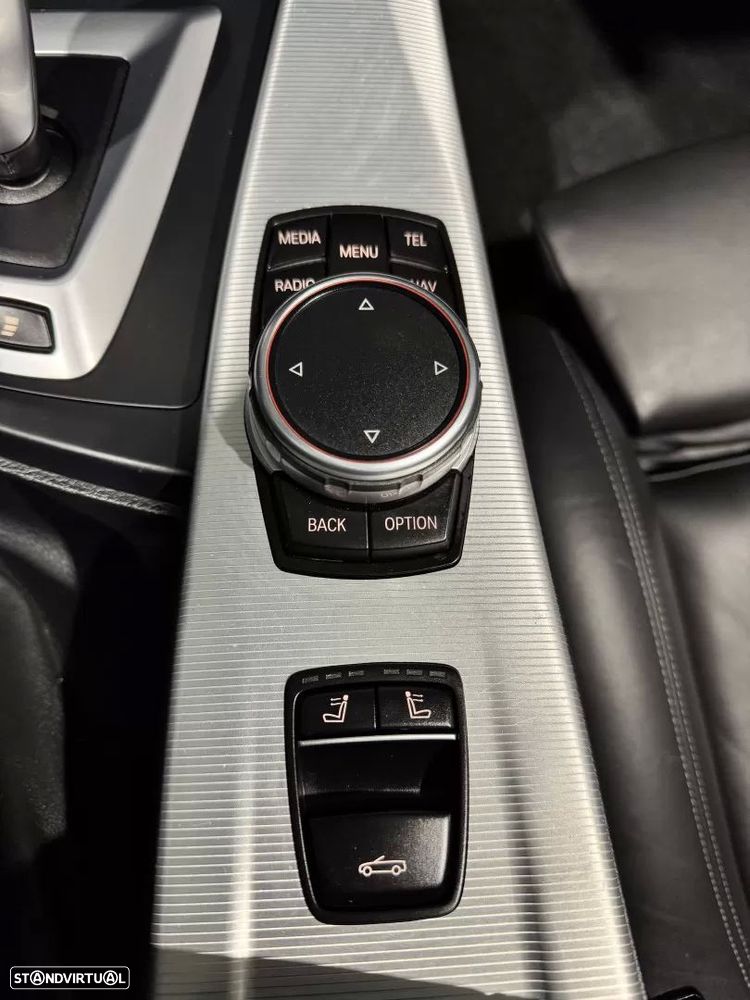 BMW M4 Auto - 27