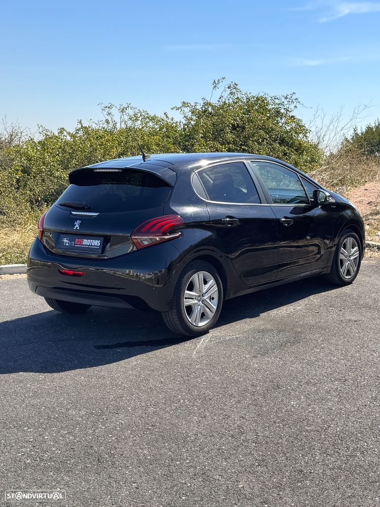 Peugeot 208 PureTech 82 Stop & Start Signature - 4
