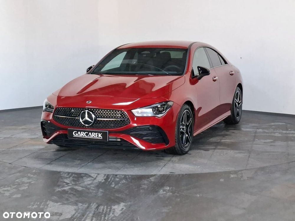Mercedes-Benz CLA 220 4-Matic AMG Line 7G-DCT - 3