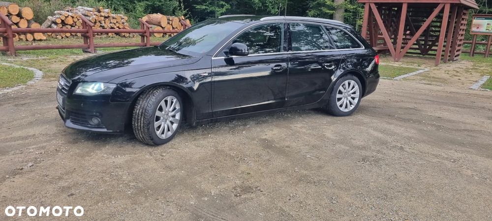 Audi A4 - 1