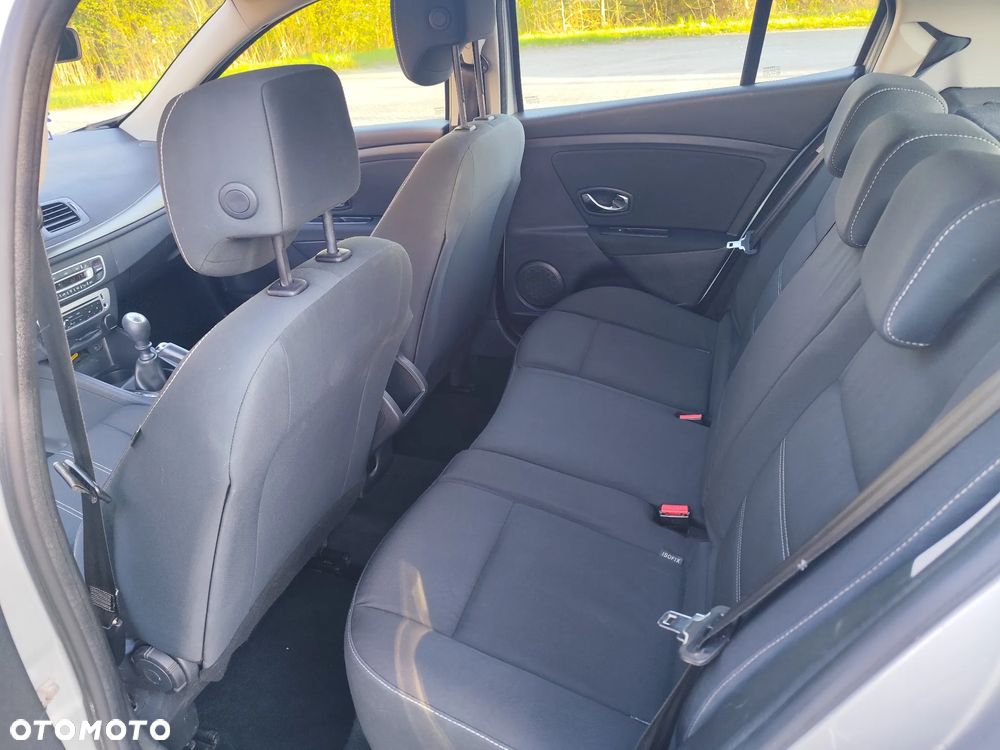 Renault Megane 1.5 dCi Style Edition - 14