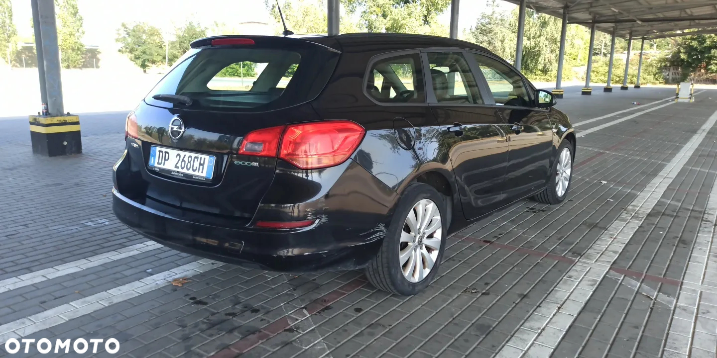 Opel Astra 1.3 CDTI DPF Active - 11