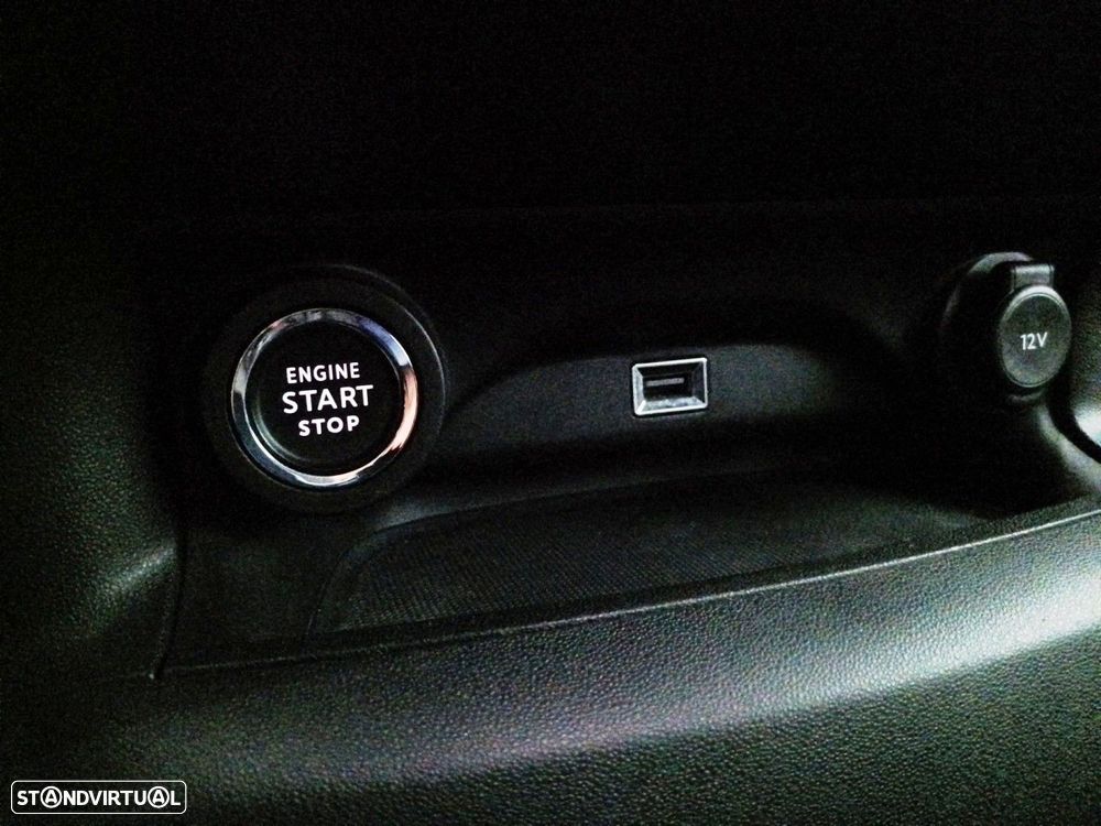 Citroën C4 Cactus 1.2 PureTech Shine Pack - 18