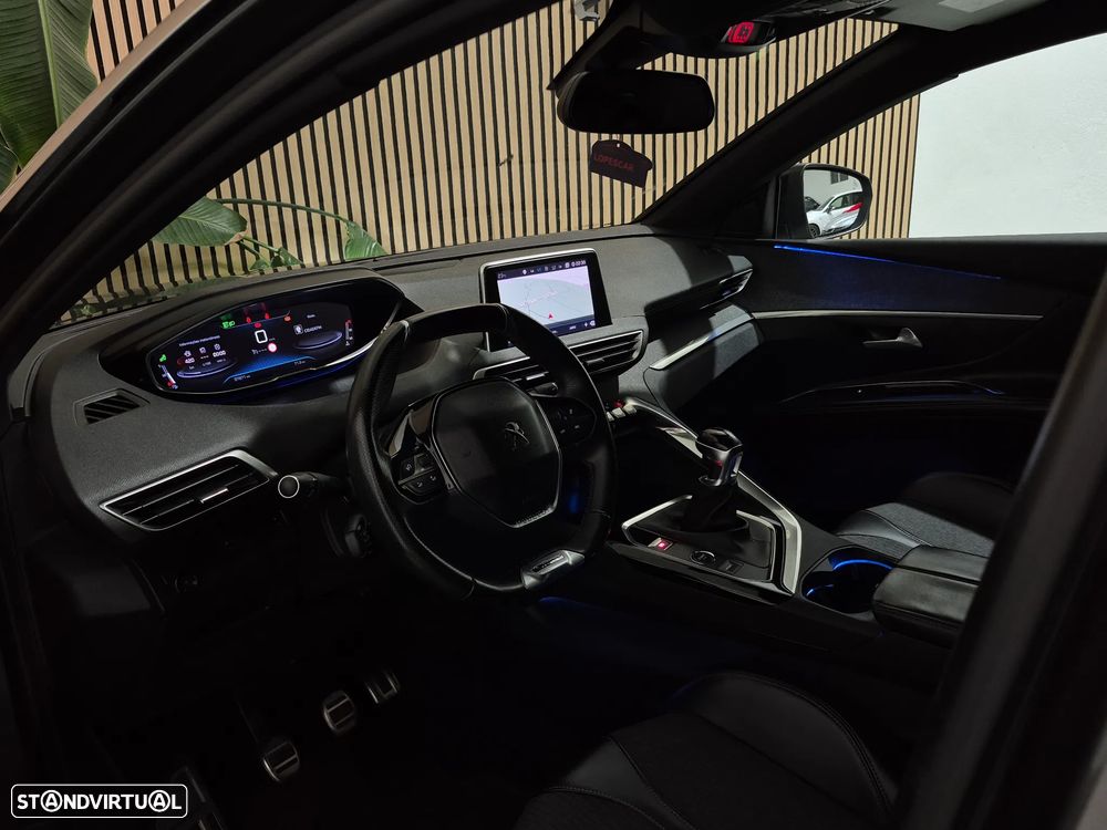 Peugeot 5008 1.6 BlueHDi GT Line - 27