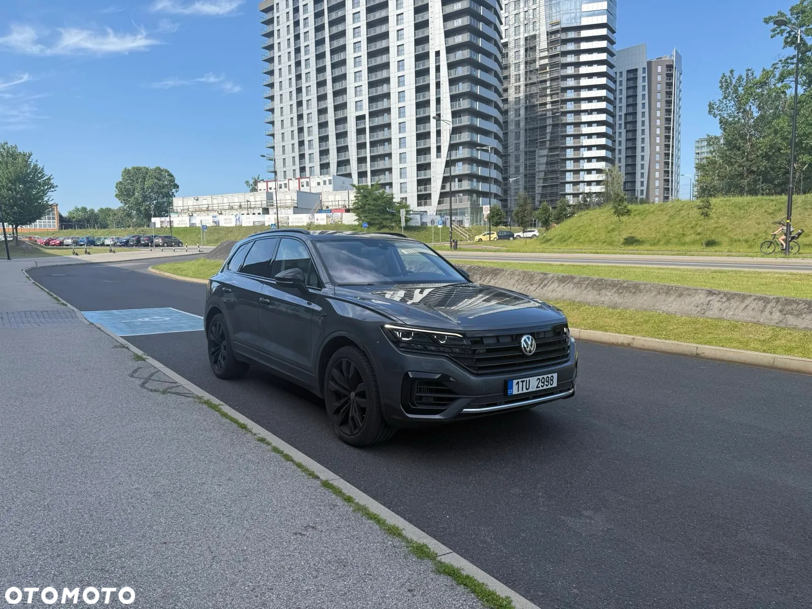 Volkswagen Touareg - 3