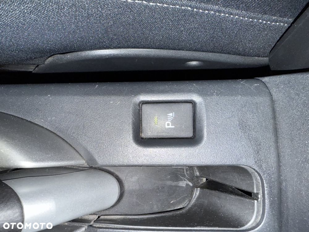 Toyota Auris 1.6 MultiMode Edition - 34