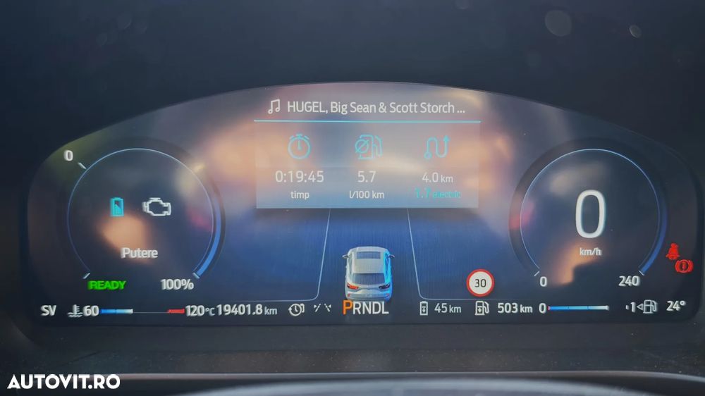 Ford Kuga 2.5 Duratec FWD PHEV ST-Line X - 6