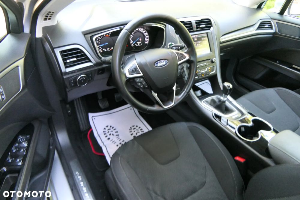 Ford Mondeo 1.5 TDCi ECOnetic Titanium - 23