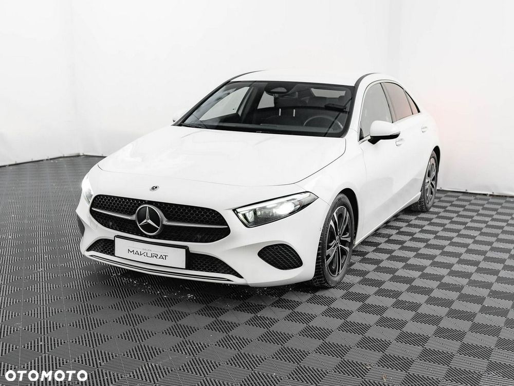 Mercedes-Benz Klasa A 200 d 8G-DCT Progressive - 3