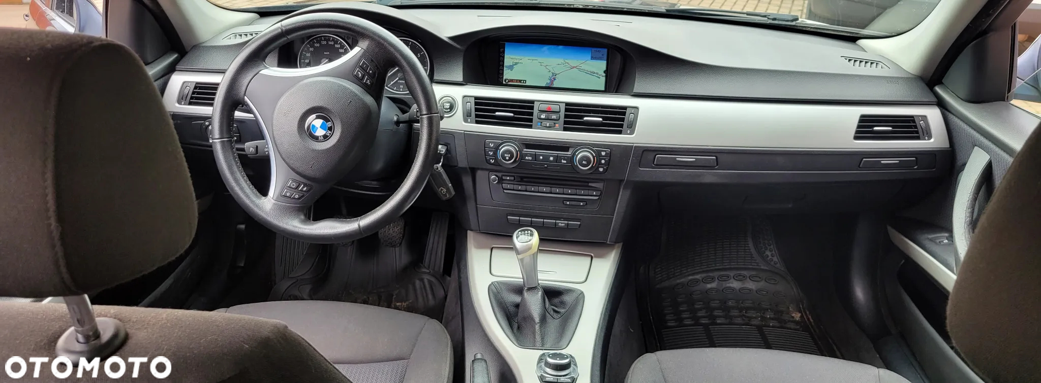 BMW Seria 3 318i Touring - 7
