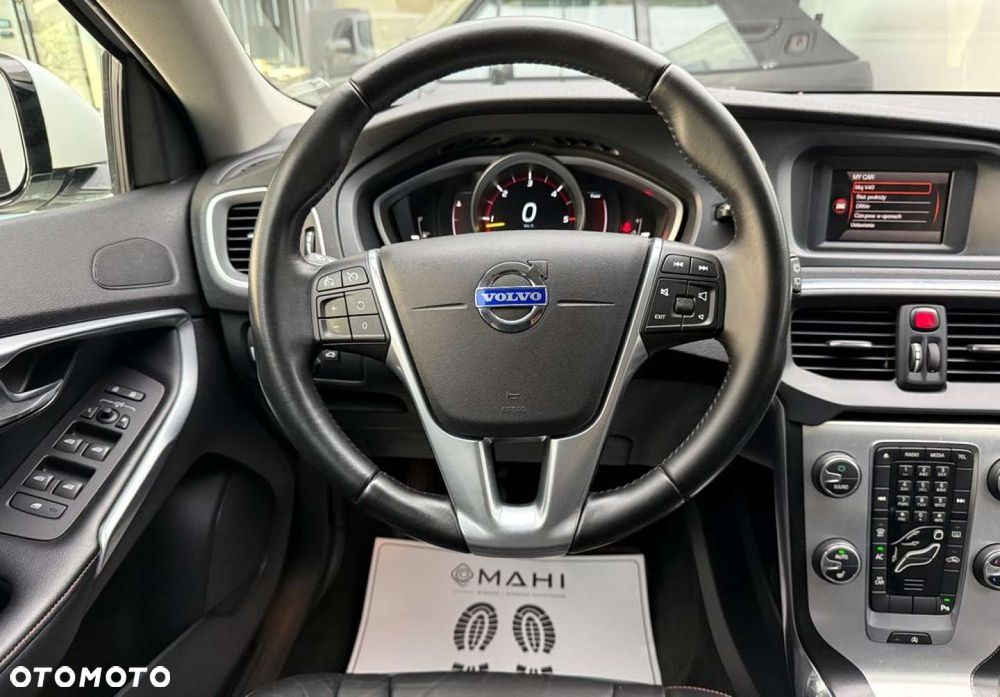 Volvo V40 D3 Ocean Race - 22