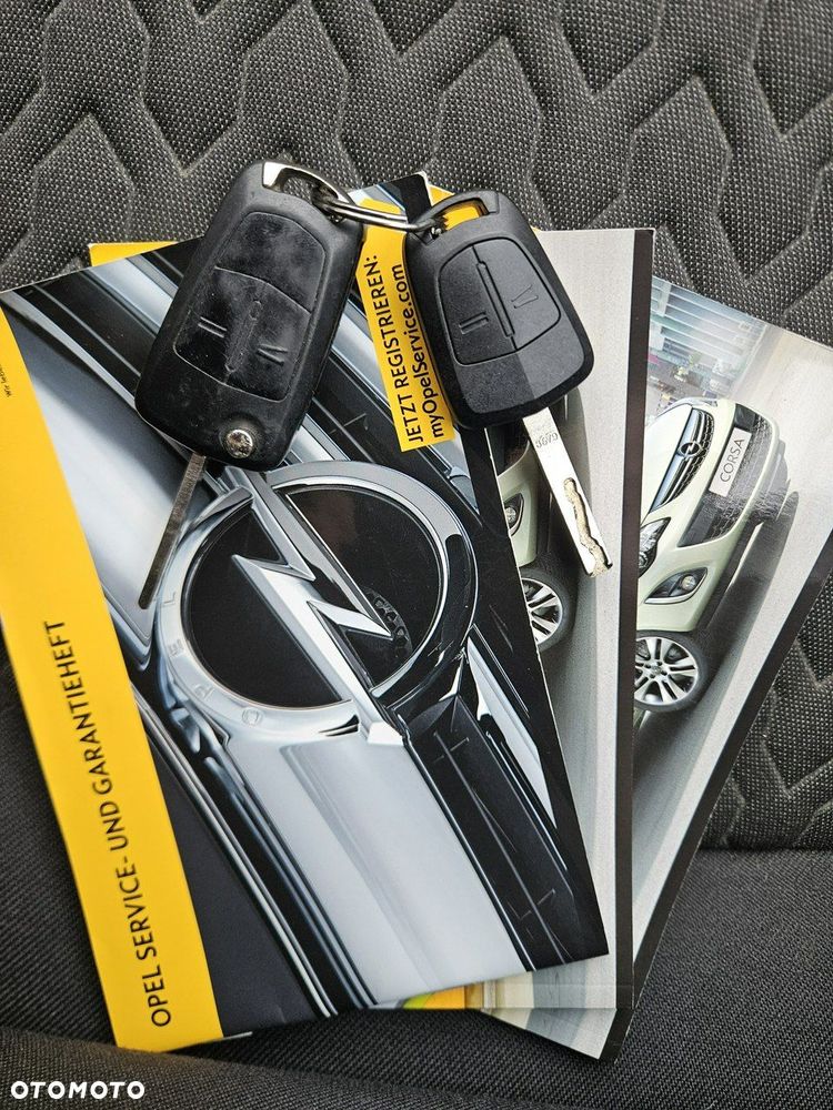 Opel Corsa 1.4 16V Active - 34