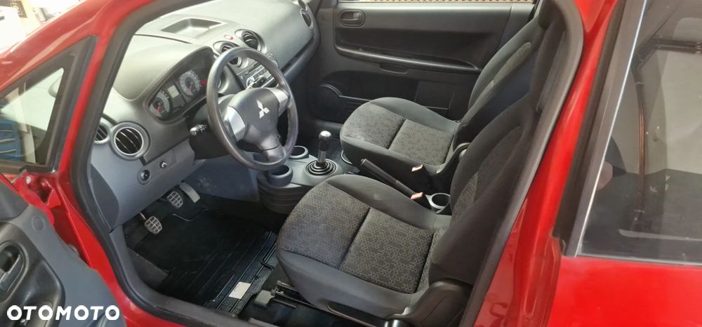 Mitsubishi Colt 1.3 Instyle - 8